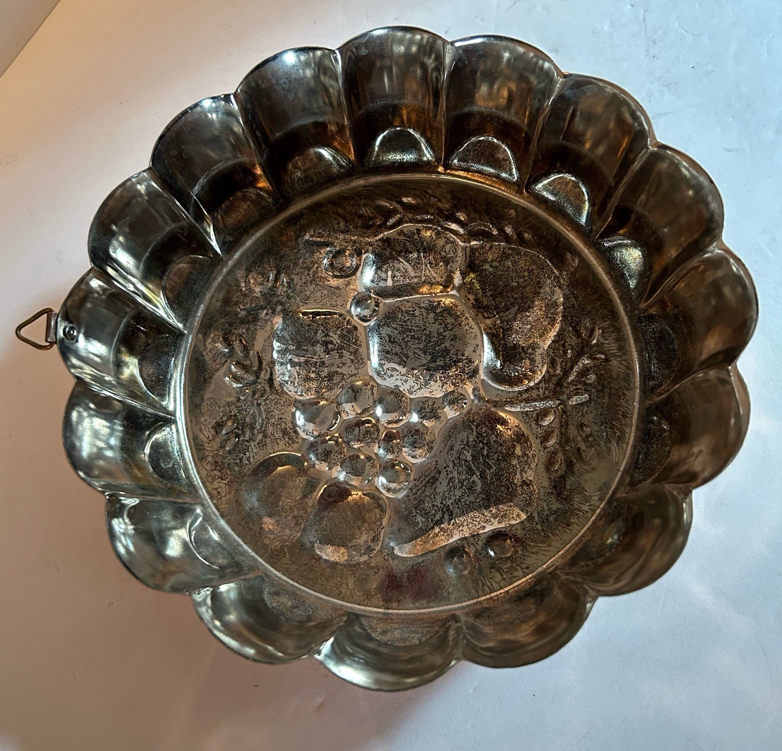 Vtg 8” Copper Metal Fruit Embossed Mold Wall Hanging