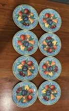 Victoria & Beale FORBIDDEN FRUIT Set of (8) Salad Dessert Plates 9024 No Chips
