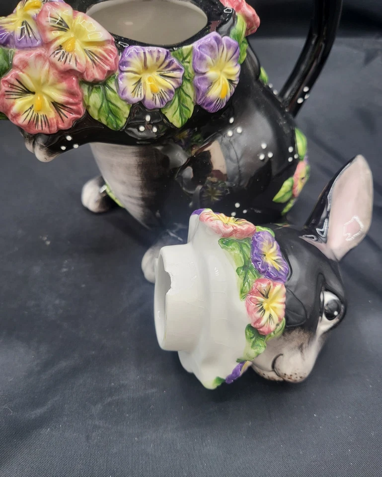 Ceramic Easter Bunny Rabbit Tea Pot Appletree Design 9.5" Tall - Image 4 of 4