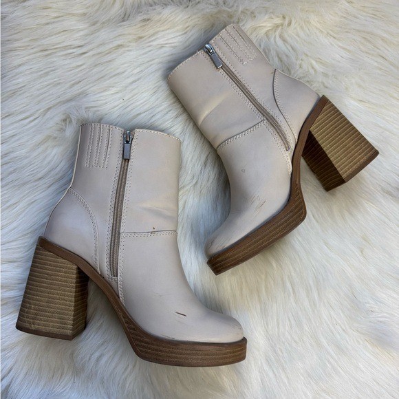 Universal Thread Jenna Platform chunky block heel… - image 4