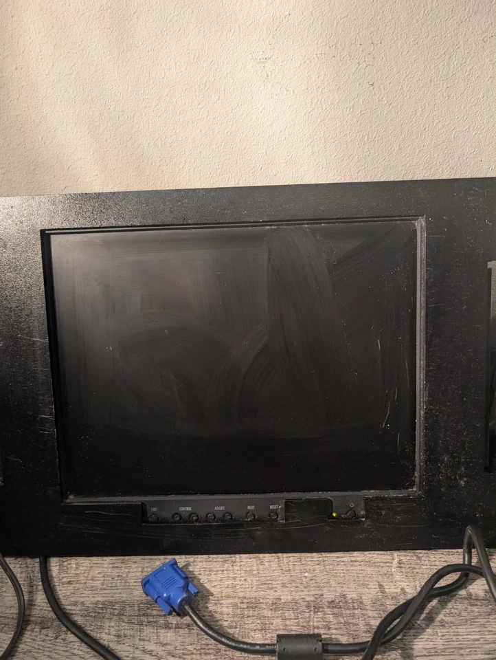 Working NEC LCD Monitor MultiSync - Image 4 of 4