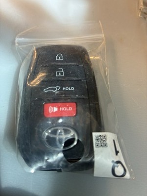 14FBX OEM TOYOTA SUV(Q1) 4 BUTTON KEYLESS SMART KEY REMOTE FOB FCC ID:HYQ14FBX