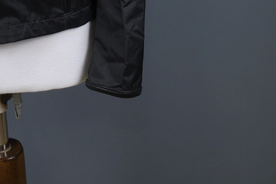 Chaqueta Belstaff Gold Label Cremallera Completa Cuero Interior Bolsillos Negros Talla 46 Foto 4 de 4