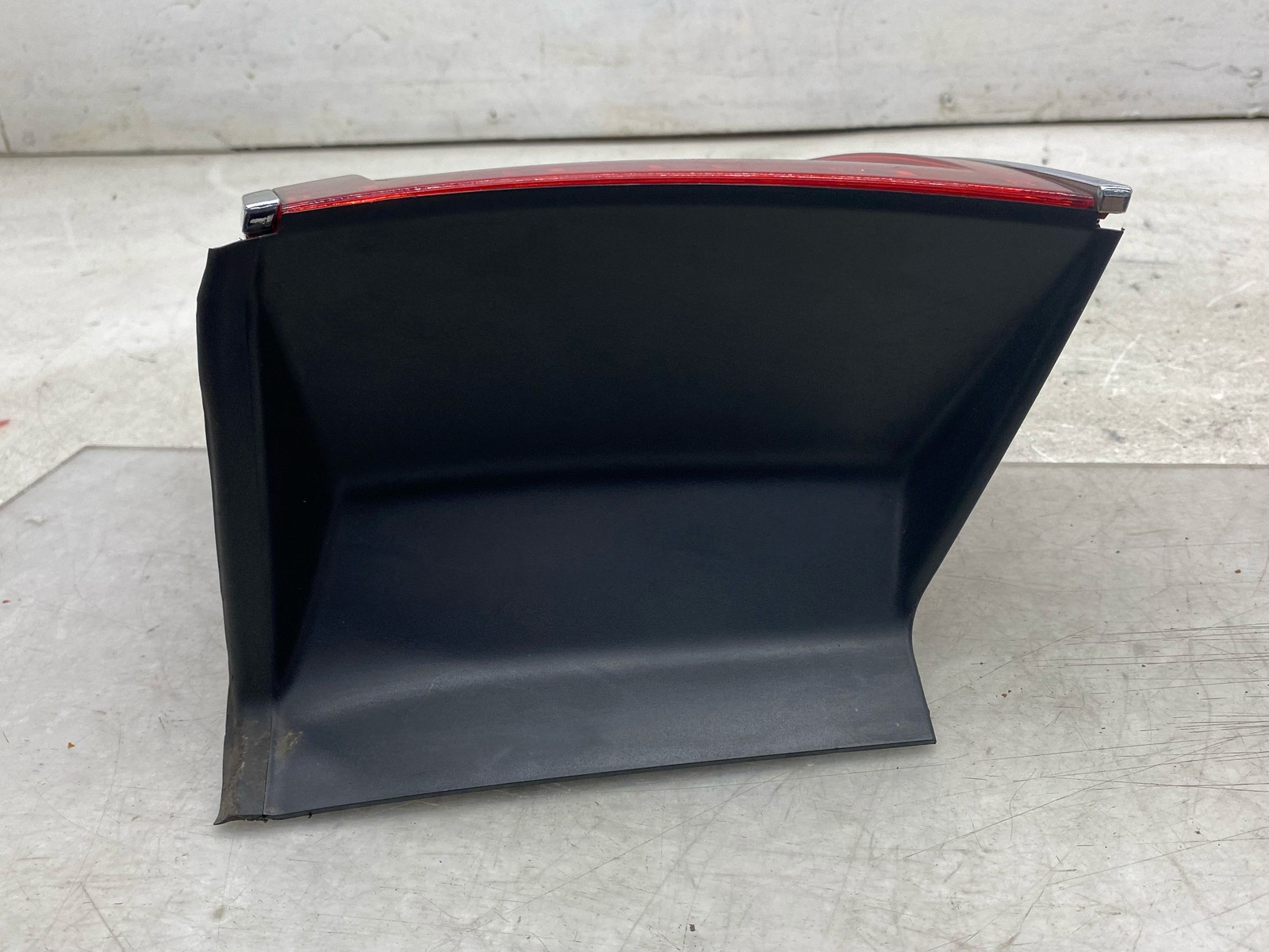 2015-2020 BENTLEY BENTAYGA RIGHT POWER FOLDING DOOR MIRROR W/ CAMERA BLIND SPOT
