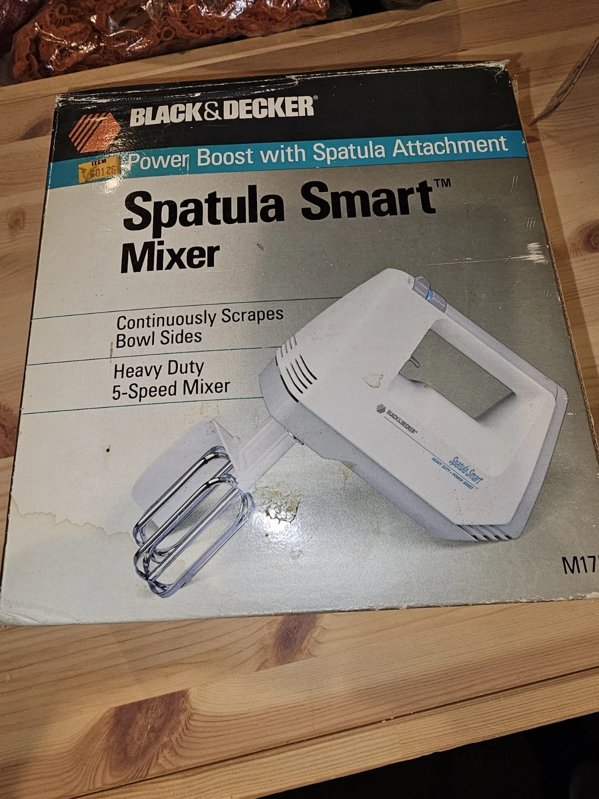 Vintage Black & Decker Spatula Smart 5 Speed Hand Mixer Model M175 New Open Box