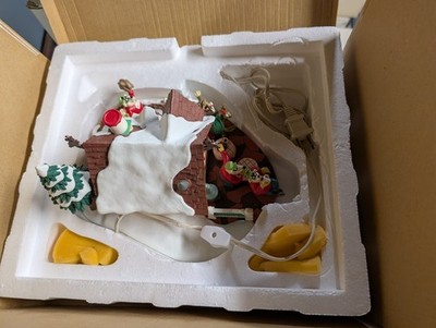 Danbury mint Disney Winter wonderland Max Hare Toby Tortoise's Vittles village