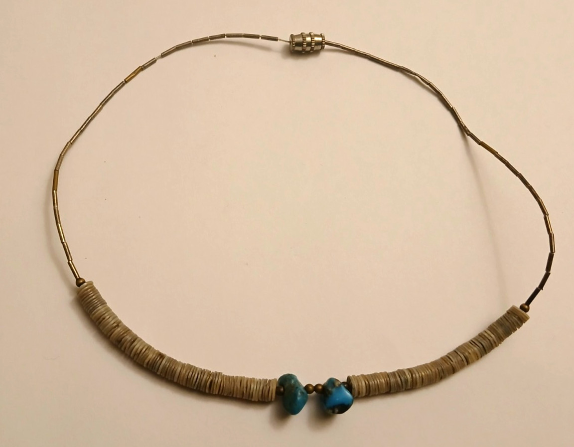 NATIVE AMERICAN SHELL & TURQUOISE NECKLACE. - image 1