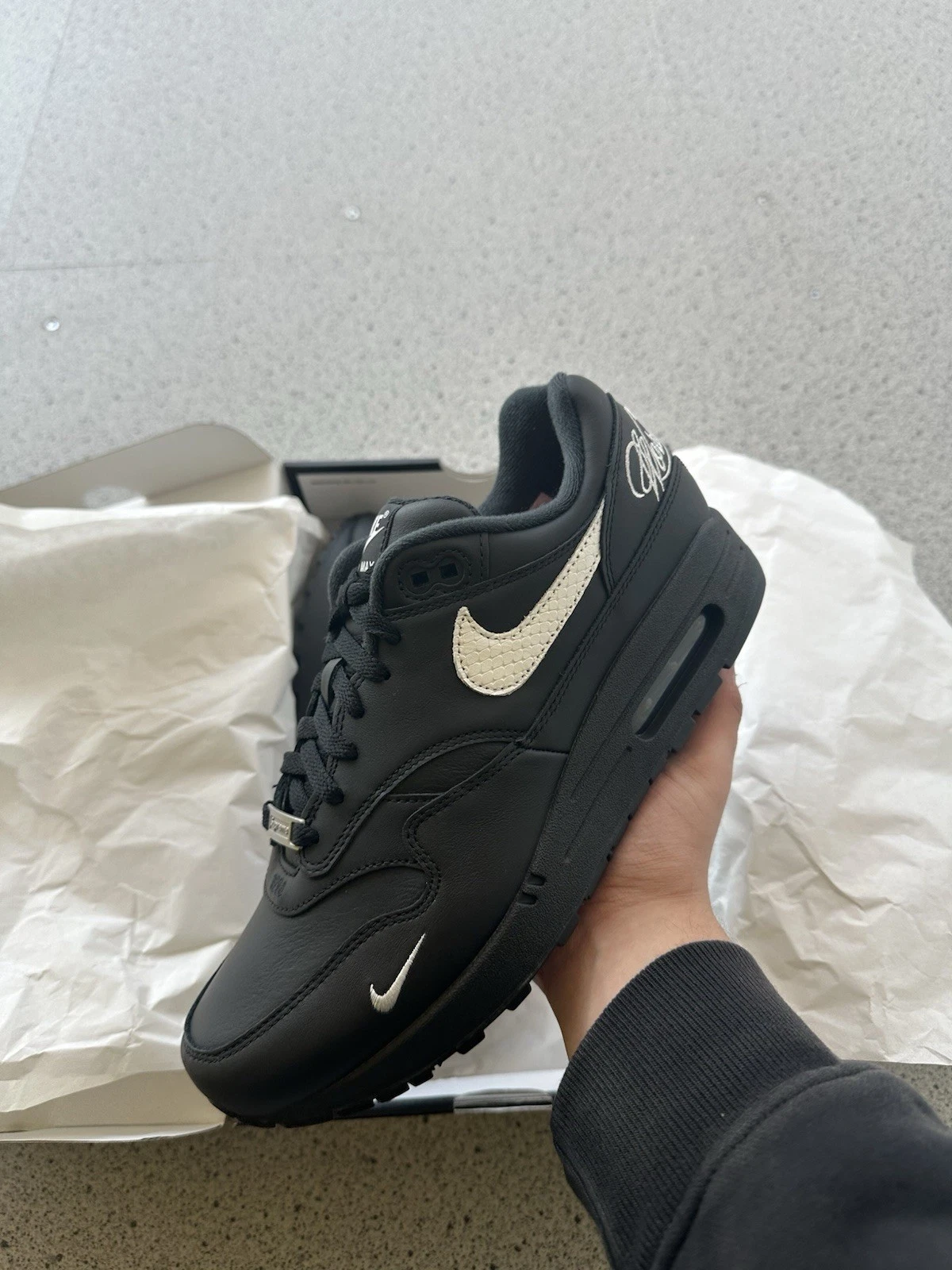 Supreme x Air Max 1 ’87 Noir   Commande confirmée ✅️   UK 8,5