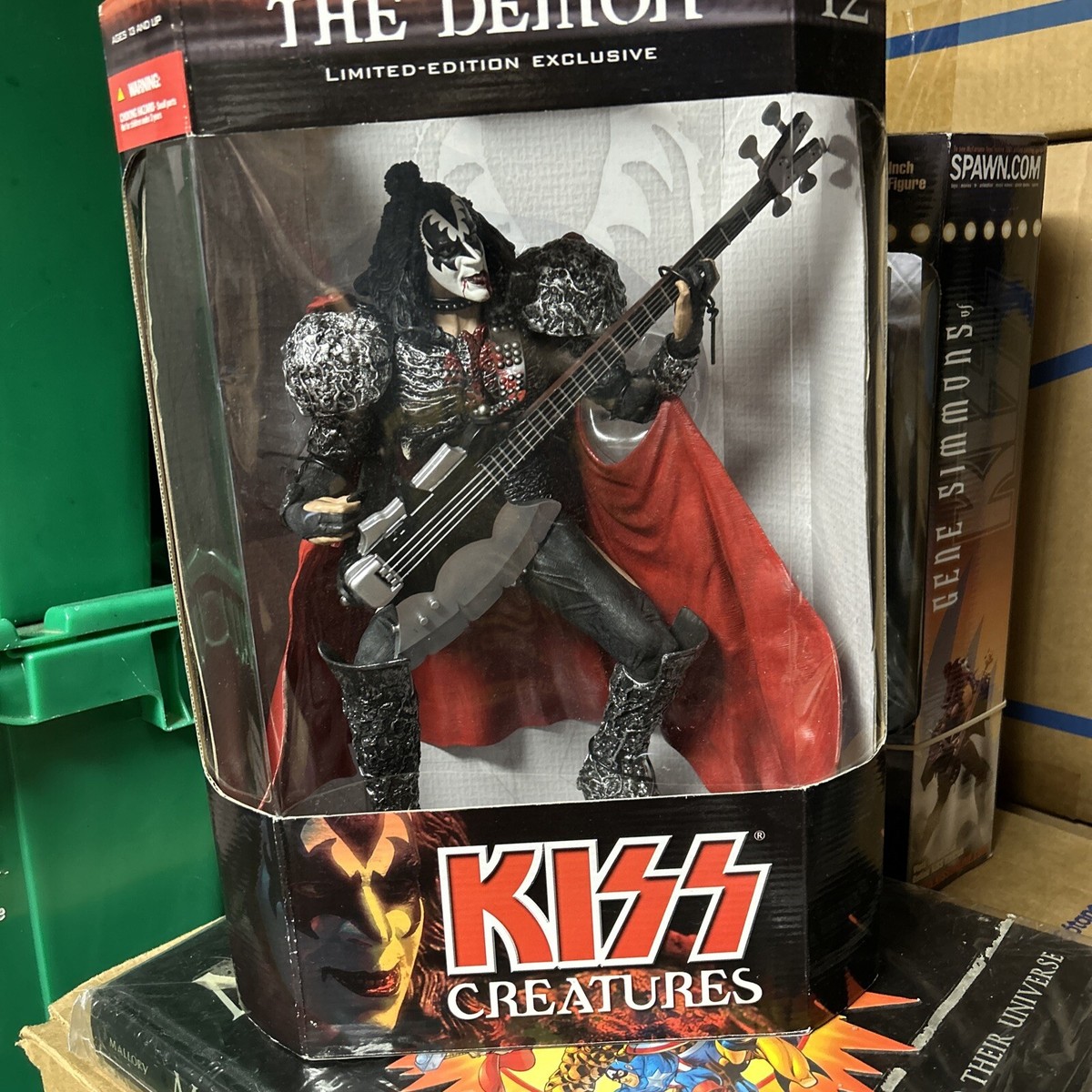 KISS Creatures THE DEMON GENE SIMMONS McFarlane 12 KISS Creatures THE DEMON GENE SIMMONS McFarlane 12