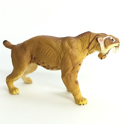 smilodon figure