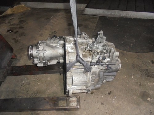 VW Passat 3C 2.0 TDI 103kw 140ps JLR 4 Motion Schaltgetriebe - Bild 5 von 6