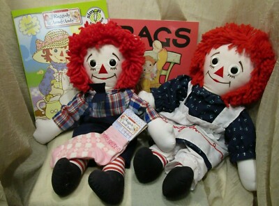 Applause Classic RAGGEDY ANN ANDY DOLLS  Raggedy Ann & Andy book & Socks