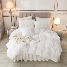 annadaif Plush White Queen Duvet Cover, Fluffy Soft Faux Fur Velvet Comforter...