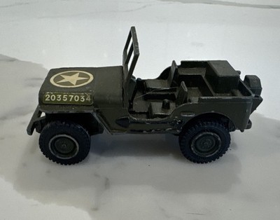Vintage Dinky Toys American U.S. Army Jeep. 100mm in gutem gebrauchten Zustand 