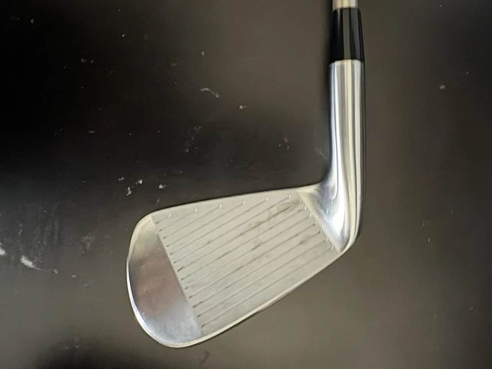 Honma Tour World W-Forged TW737V Single 7iron Vizard 170S Graphite S-flex - Image 2 of 4