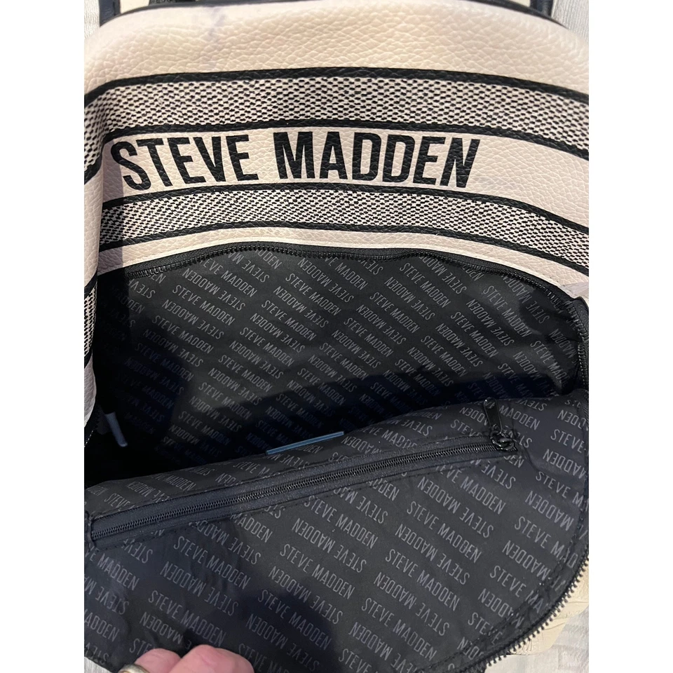 Mochila Steve Madden blanca 26L con bolso sin asas Foto 4 de 4