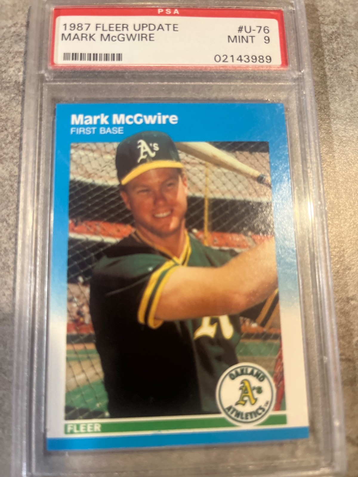 1987 Fleer Update - Mark McGwire #U-76 psa 9 view 1