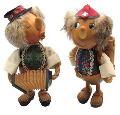 Vintage Casy Boys Ges Gesch Wood Carved Figures C Casagrande  Signed Lot of 2