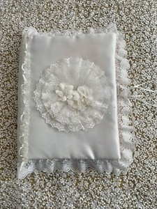 2000 Working Woman’s Wedding Planner Spiral Binder