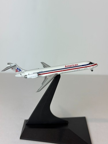 McDonnell Douglas MD-87 Airplane Dragon Wings 1:400 Premiere Collection 55260 - Picture 11 of 14