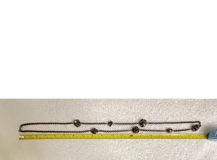 Vintage CHANEL 38" Chain Necklace/Belt Faux Pearl and Gripoix Paris Autumn 1997 - Image 4 of 4