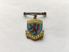 1962 GOODWOOD B.A.R.C.ENAMEL LADY MEMBERS MOTOR RACING BADGE No472
