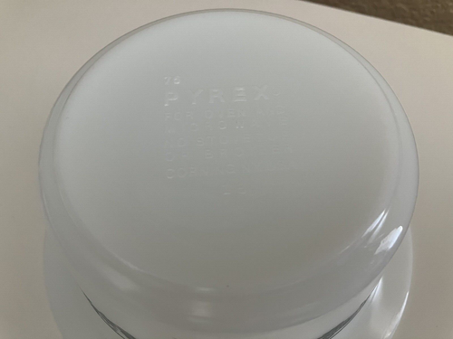 Vintage Pyrex No. 75 Old Town Blue Onion Tub Butter Bowl Dish - Picture 4 of 4