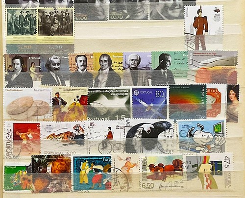 PORTUGAL STAMP COLLECTION OF 700+ MINT & USED NEVER HINGED! AZORES - Picture 18 of 20