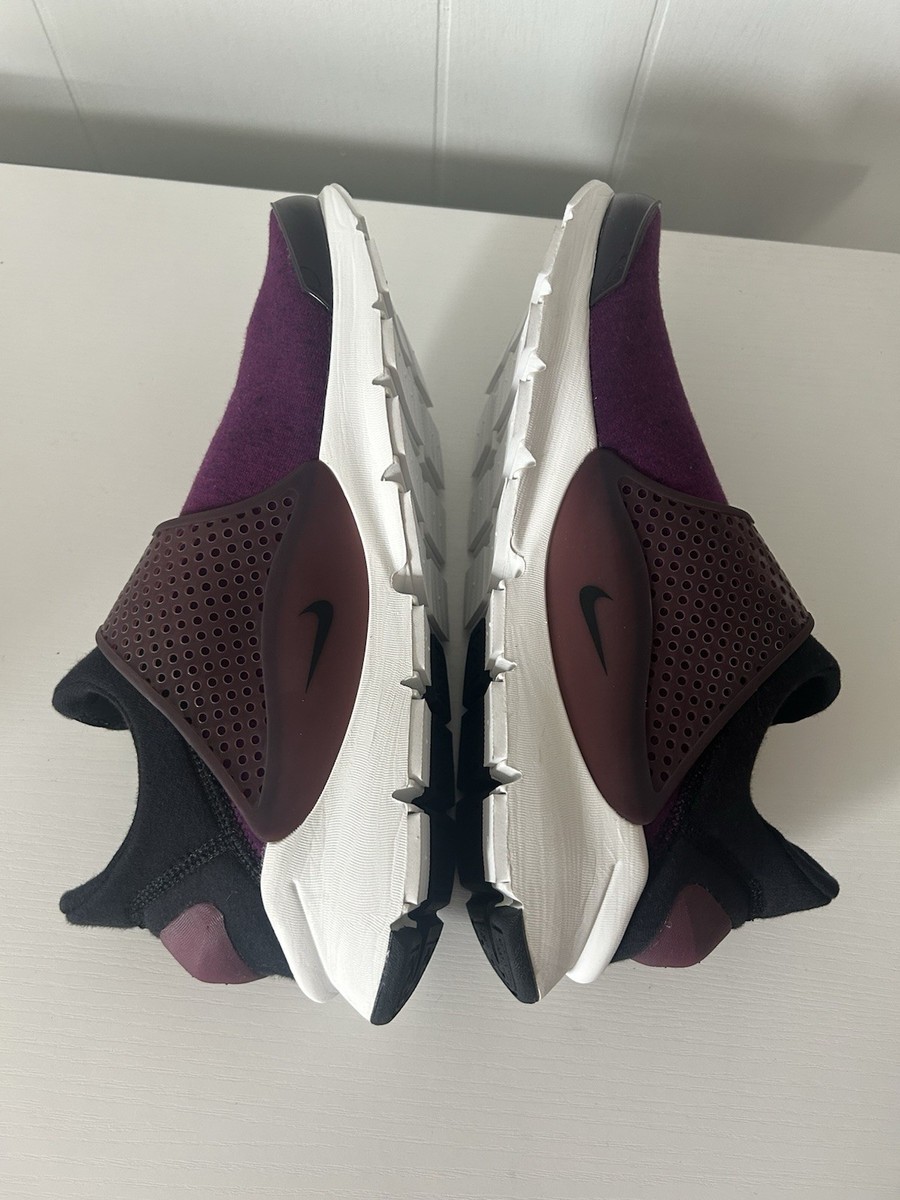 Size 10 - Nike Sock Dart Prm Tech Fleece Mulberry for sale  display picture 2