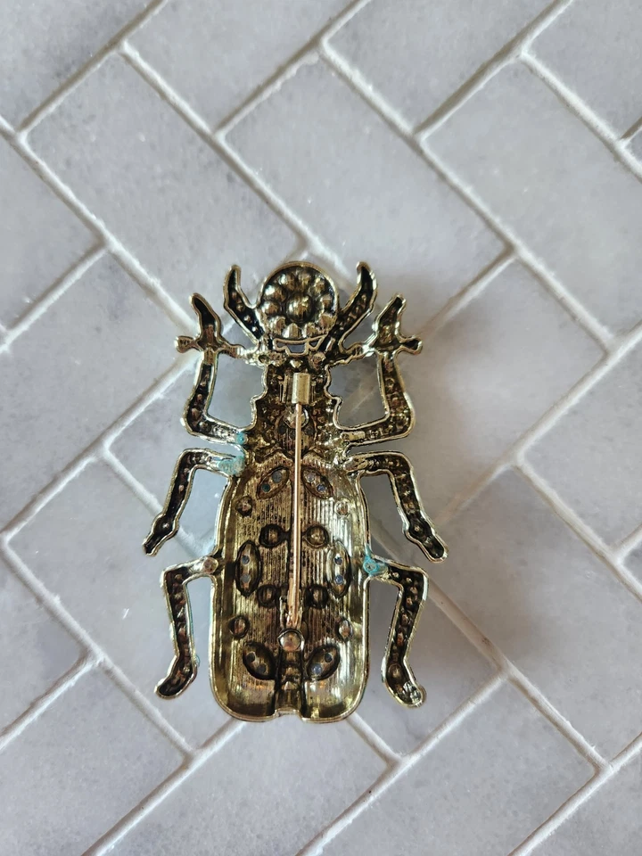 Heidi Daus Inspired Turquoise Beetle Brooch - Imagem 3 de 3