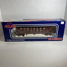 ATLAS O AAR 3-Bay 70 Ton Hopper Car Southern #74139 (3 Rail) - Brand New