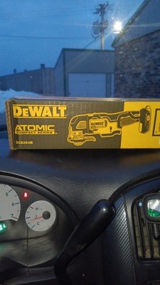 DEWALT DCS354B 20V Max Atomic Compact Series Brushless Oscillating Multi Tool