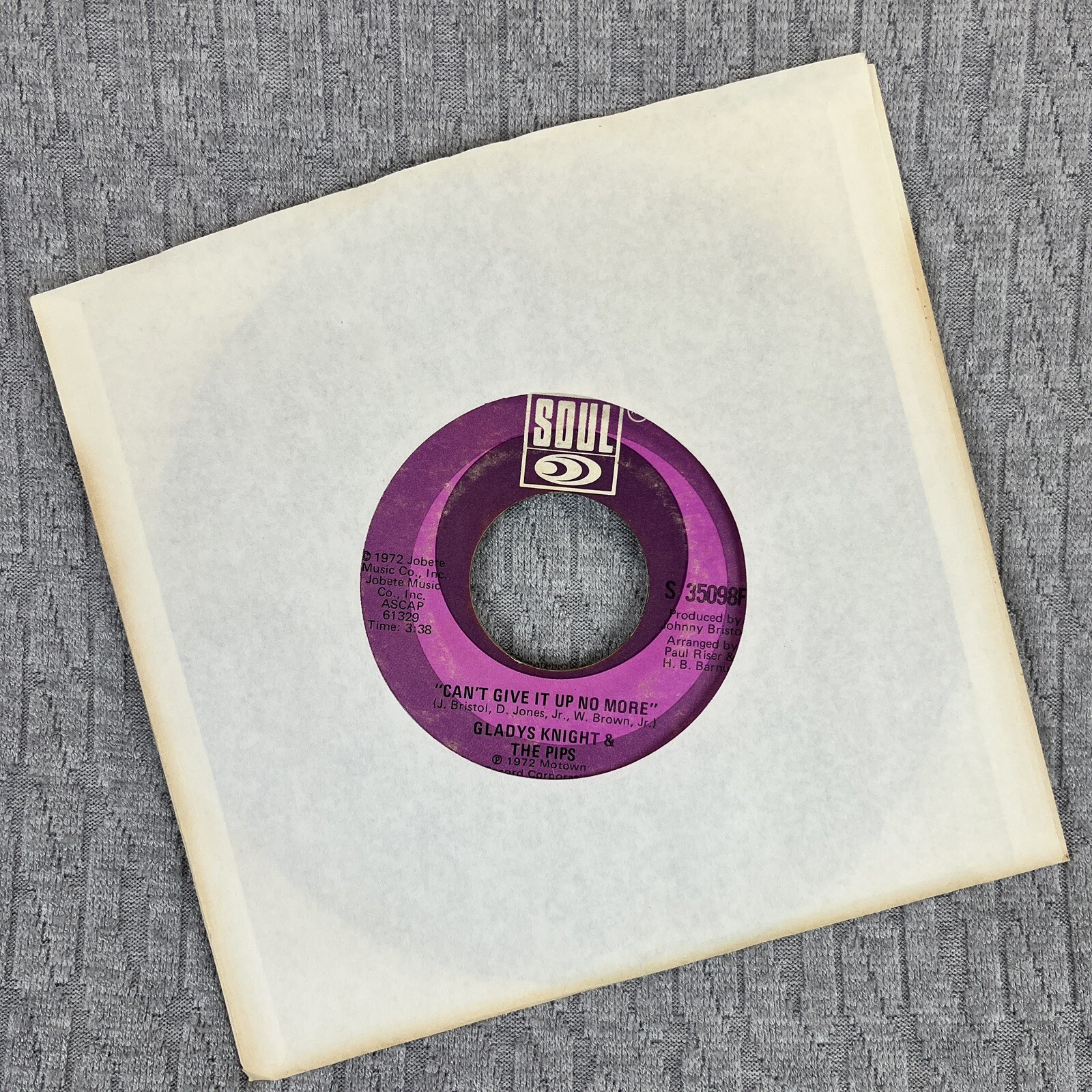 Vintage 45 RPM record Gladys Knight and the pips soul records 1972