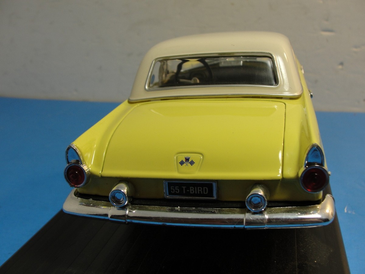 Road Tough 1955 Ford Thunderbird Yellow 1/18 Scale Car No. 92068