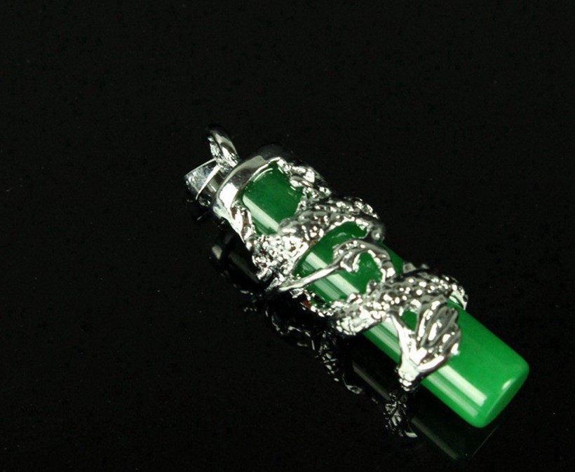 3.1cm Exquisite Green Dragon Pendant in Malay Jade