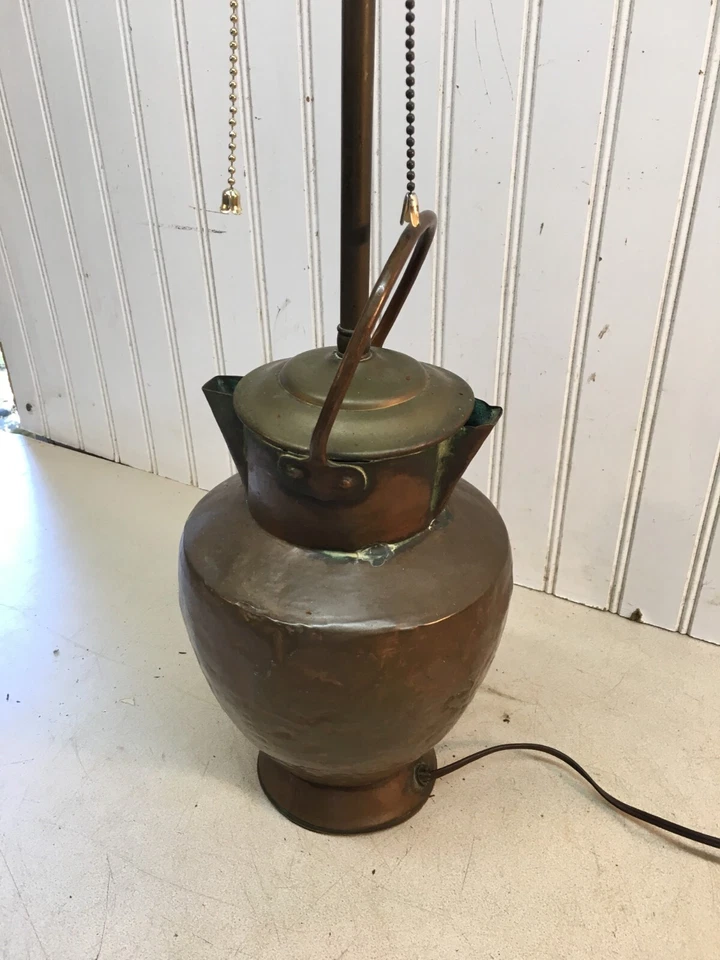Vtg Antique Copper Water Milk Pail Two Spouts Double Chain Table Lamp Light - Image 4 of 4