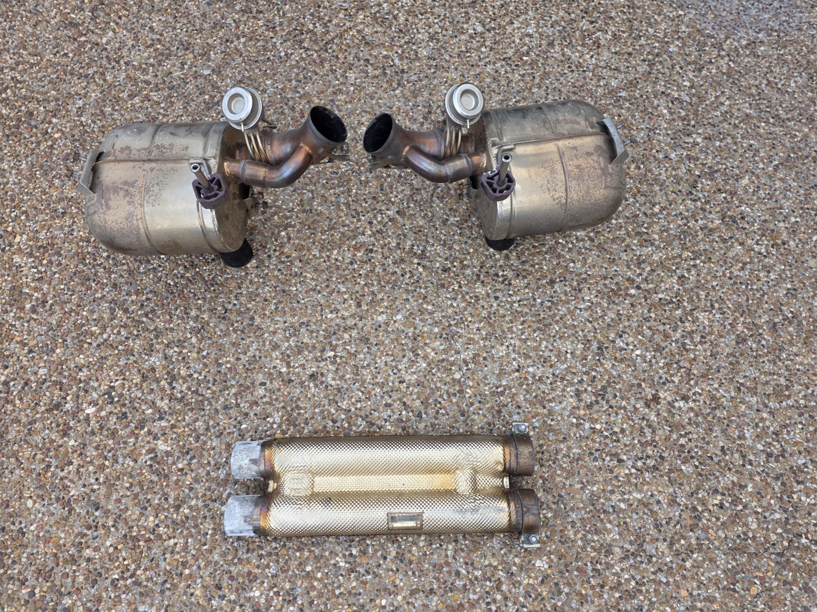 NOVITEC RACING FERRARI F12 BERLINETTA (L & R) EXHAUST MUFFLER SILENCER & H-PIPE