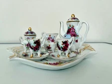 DECORATIVE 10 PIECE MINIATURE PORCELAIN TEA SET WITH TRAY IN ROSE PATTERN(15433)