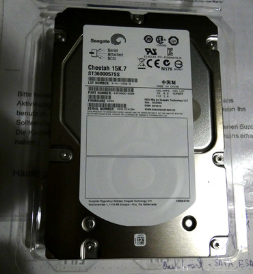 Seagate Cheetah 15K.7 600GB, SAS 3, 3,5 Zoll Interne Festplatte (ST3600057SS)