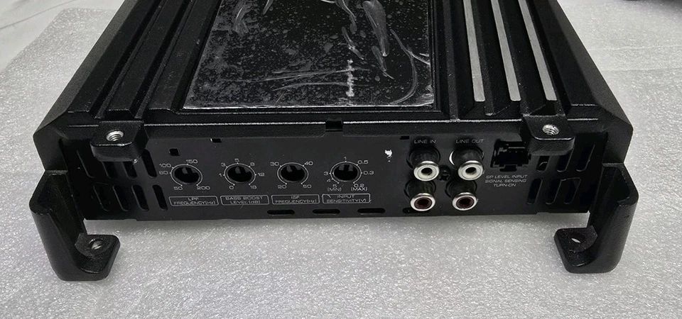 KENWOOD EXCELON KAC-9106D CLASS-D MONO SUB-WOOFER AMPLIFIER - Image 4 of 4