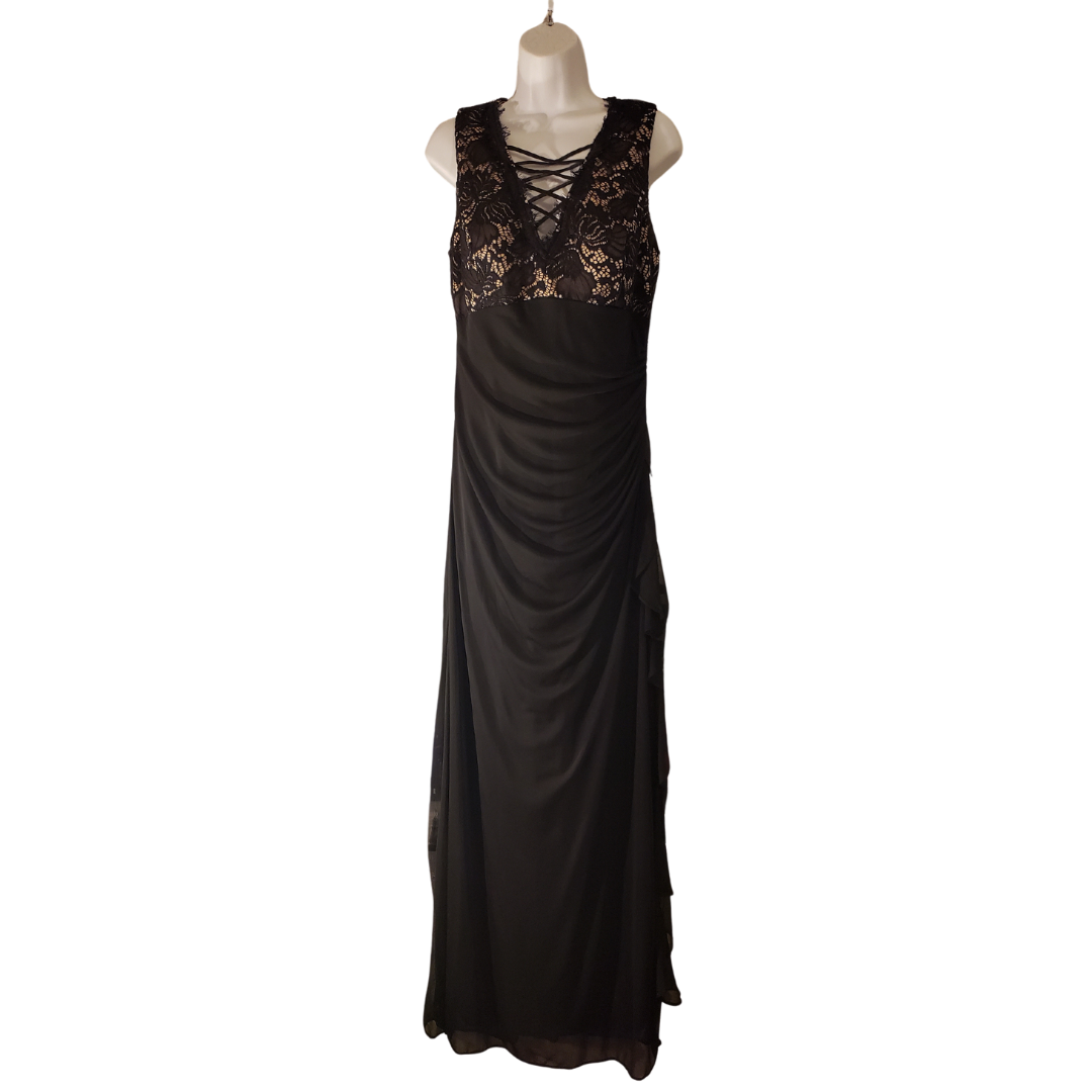 Betsy & Adam Women's Ruched Lace Gown (6, Black/Nude) Betsy & Adam Women's Ruched Lace Gown (6, Black/Nude)