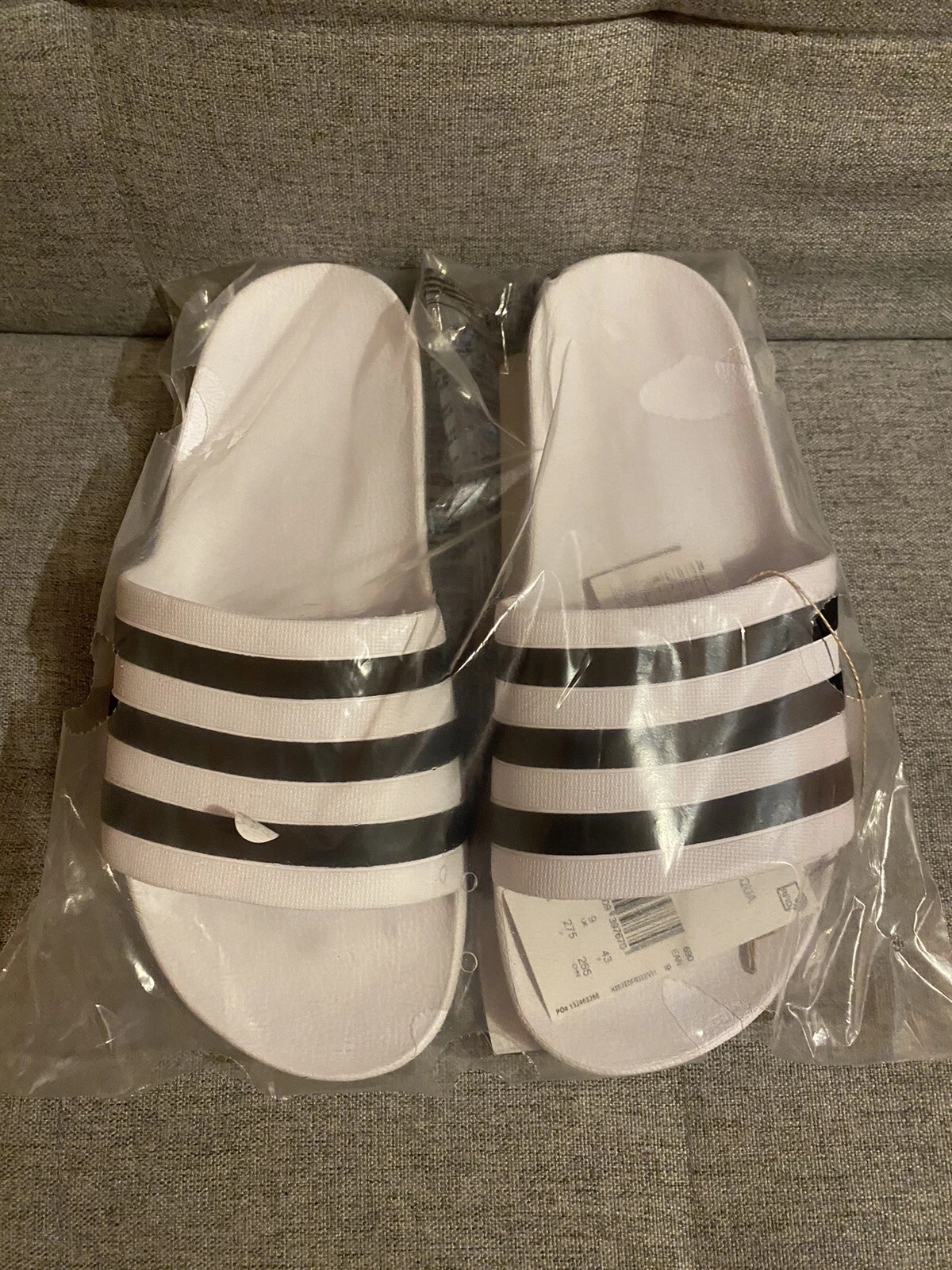 Sandali da piscina Adidas unisex Adilette Aqua Slides doccia slider da spiaggia taglia 9 nuovi