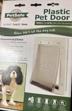 NEW PetSafe Plastic Pet Door Small 1-15 lb Dog Cat Flap Door/Wall Mount White