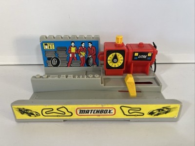 Vintage Matchbox Motorcity 3 Pit Stop Set - ohne OVP gebraucht gute Decals 80er Spielzeug S2