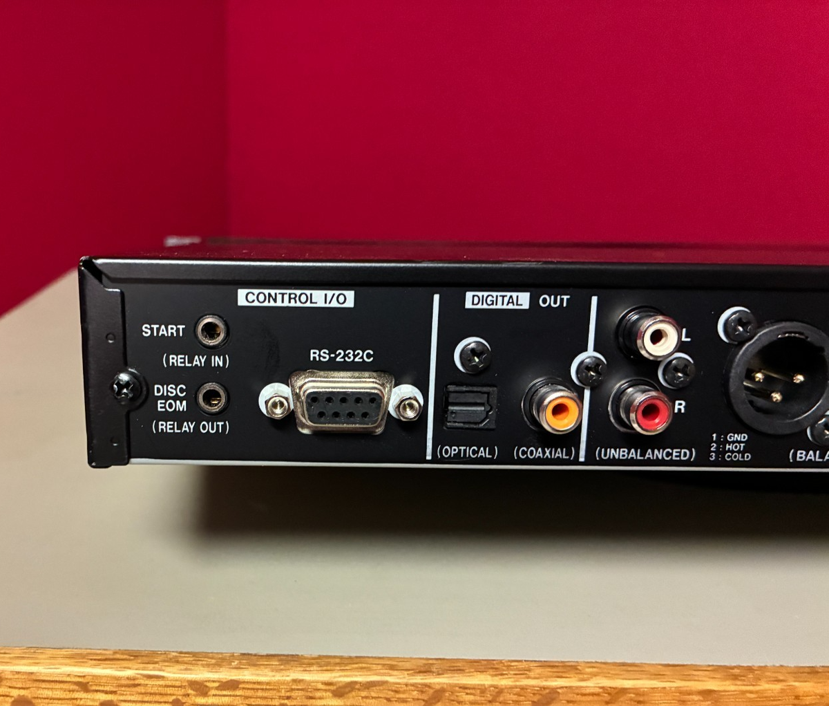 TASCAM CD-500B Rack-Mountable CD Player | eBay