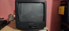 Vintage Panasonic Color CT-13R18W CRT TV 13” Retro Gaming TV