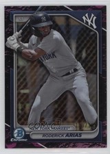 2024 Bowman Chrome Prospects Fuchsia Lunar Refractor /199 Roderick Arias 19l7