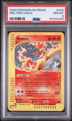 Pokemon Moltres H20/H32 Skyridge (2003) Holo PSA 8