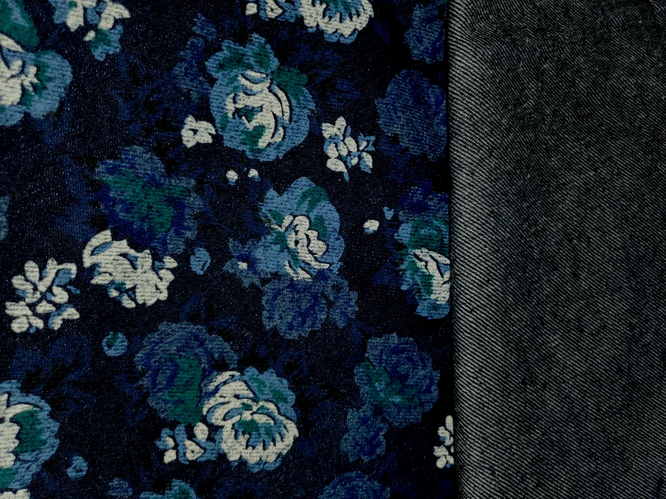 Vtg Heavy Denim with Floral White and Blue Flowers Painted Print Denim - Image 2 of 4