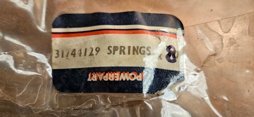Perkins 31741129 Spring Set of 8 OEM - Picture 2 of 2